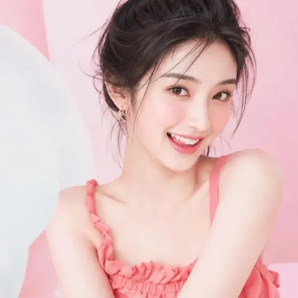 夏彩虹 - 南瓜短剧明星艺人头像